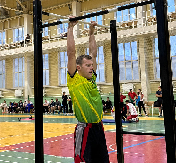 Участник подтягивания обязан (статья 26).